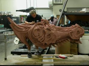 Sculpting the full-size Queen.